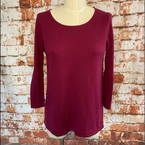 LOFT Sweaters - LOFT 3/4 bell sleeve pink Italian yarn sweater m